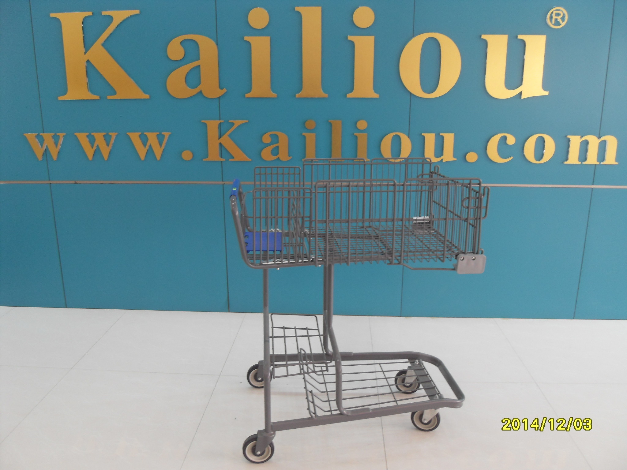 Wire foldable basket shopping trolleys for disabled , 4 swivel flat casters