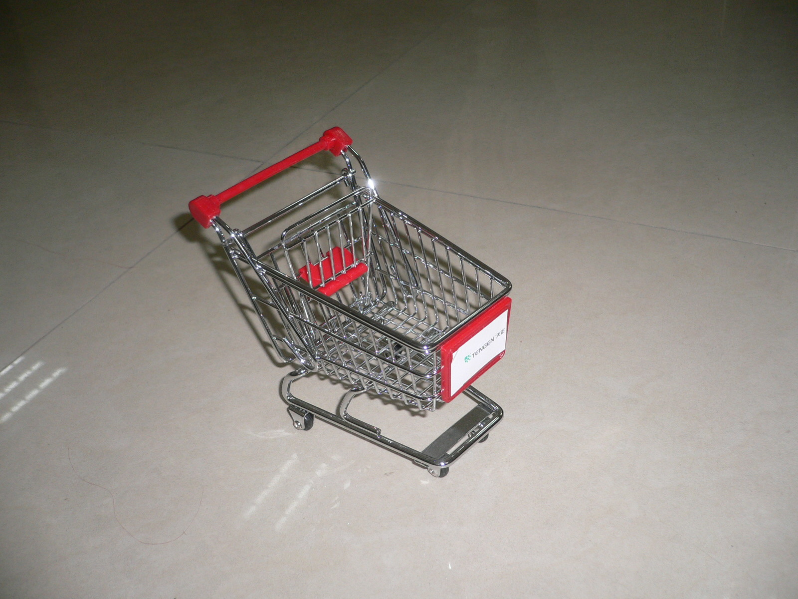 Retail Shop Equipment / miniature shopping cart metal in