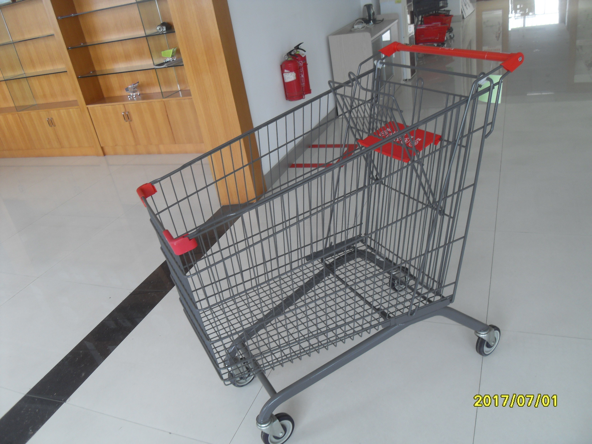 European Zinc Plating 270L Steel Shopping Carts For Supermarket