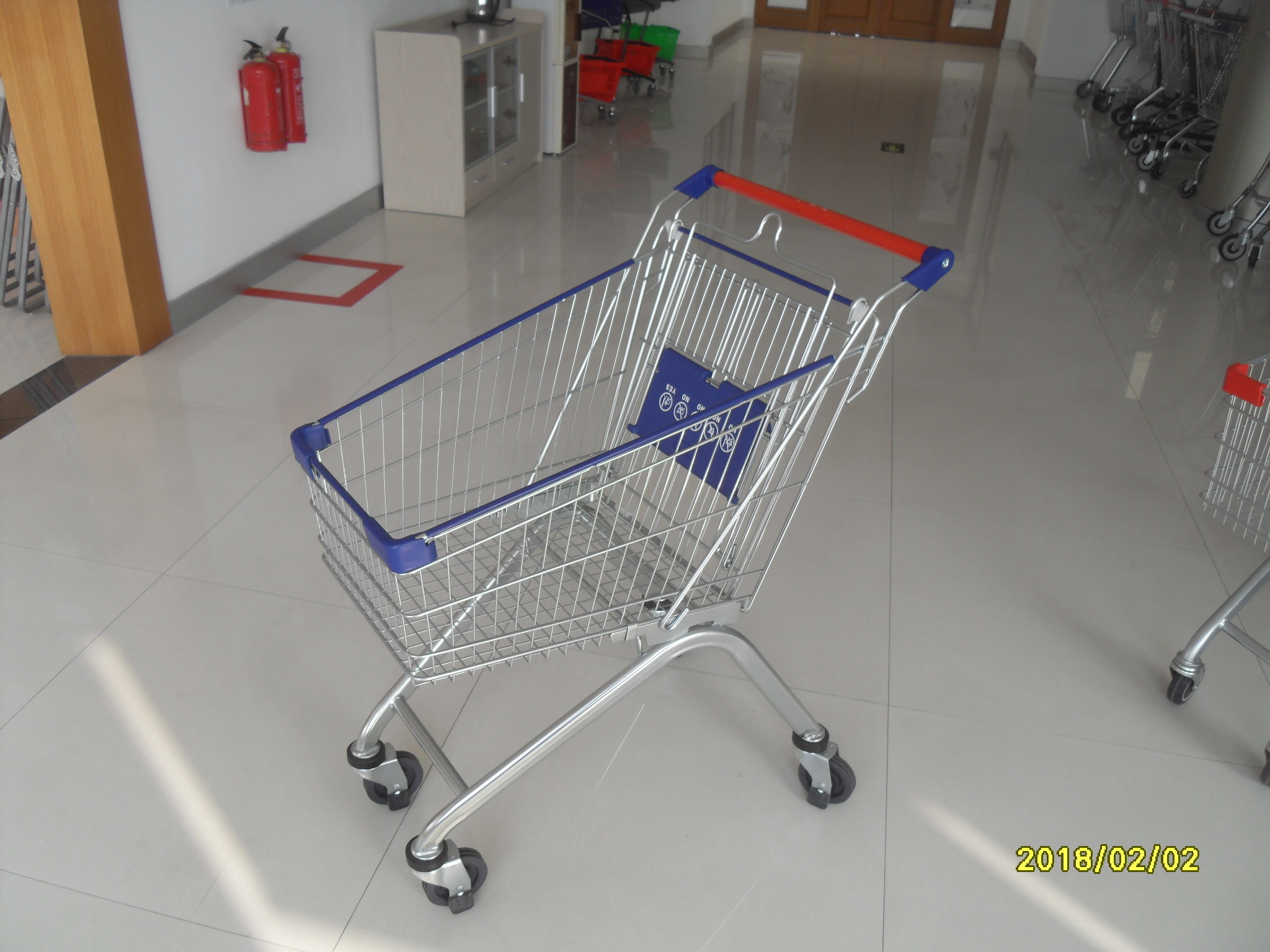 80L 4 Wheels Supermarket Grocery Shopping Cart With Front Bumpers