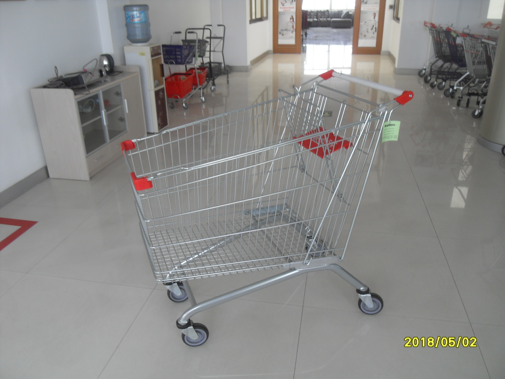 Metal Steel 240L Supermarket Shopping Carts With 4*5 Inch Flat Casters