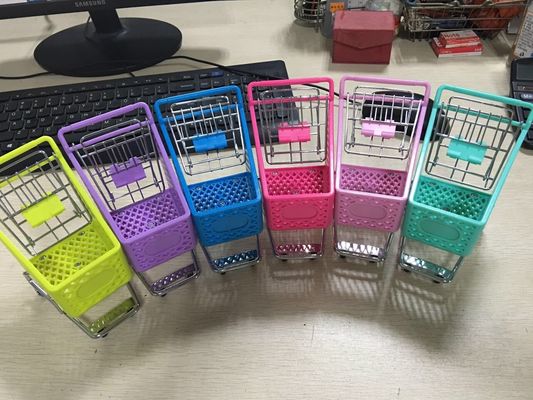 China Plastic Retail Shop Equipment With Baby Seat different colours and 4 plastic casters factory